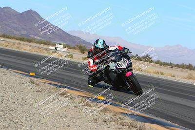 media/Jan-13-2024-SoCal Trackdays (Sat) [[9c032fe5aa]]/Turn 14 Inside (150pm)/